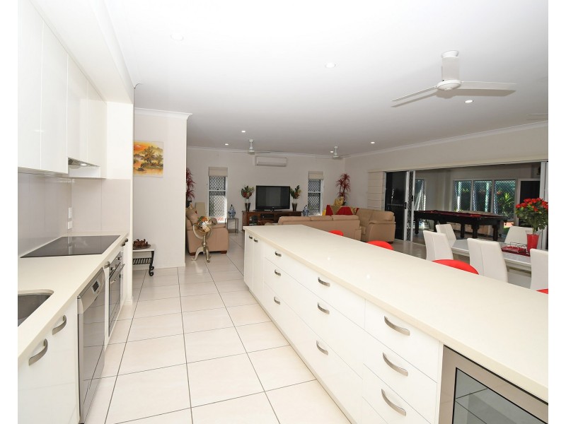3 Eli Court, Kawungan QLD 4655