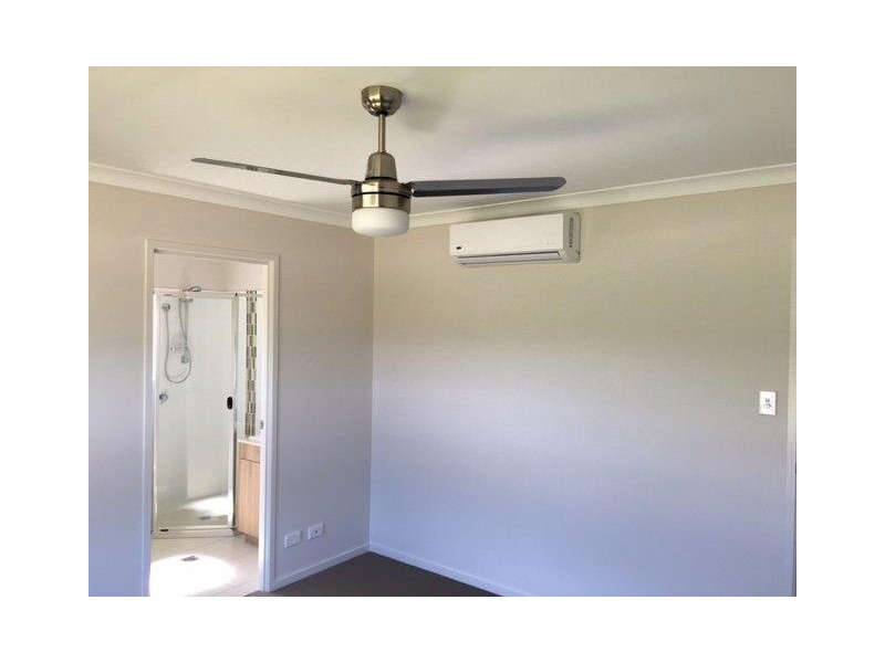 3 Lillee Court, Urangan QLD 4655