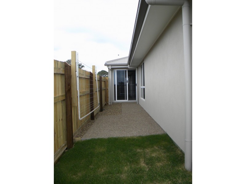 3 Lillee Court, Urangan QLD 4655