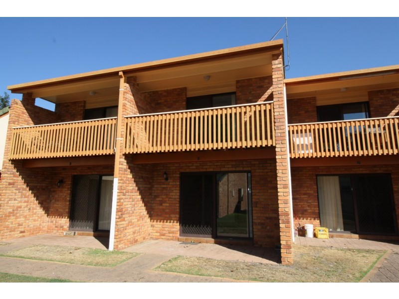 9/436 Esplanade, Torquay QLD 4655