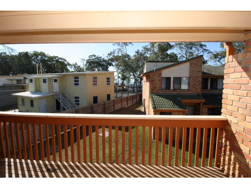 9/436 Esplanade, Torquay QLD 4655
