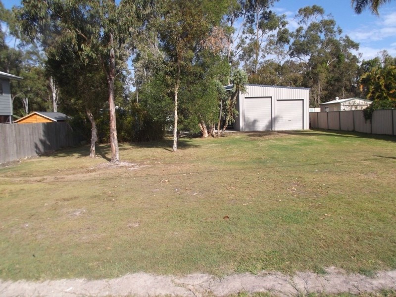 33 Sandpiper St, River Heads QLD 4655