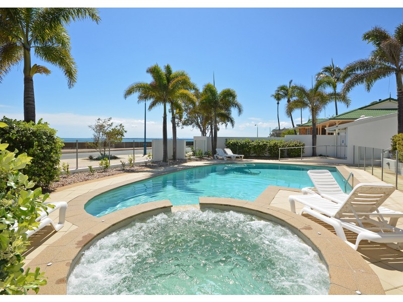 6/558-559 Esplanade, Urangan QLD 4655