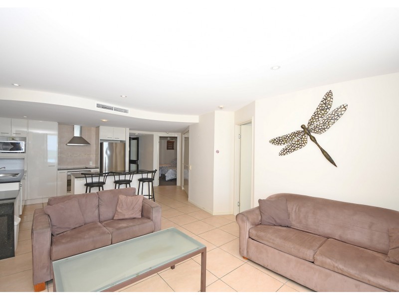 6/558-559 Esplanade, Urangan QLD 4655