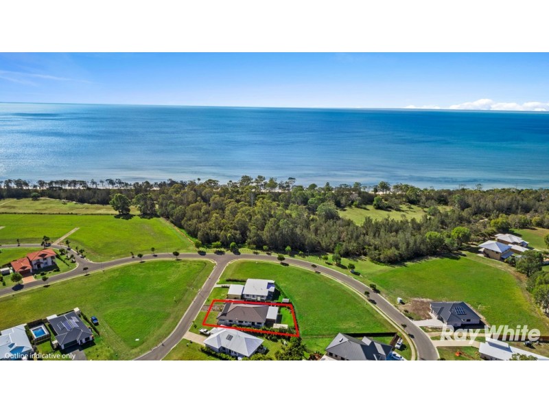 6 Fulmar Court, Burrum Heads QLD 4659
