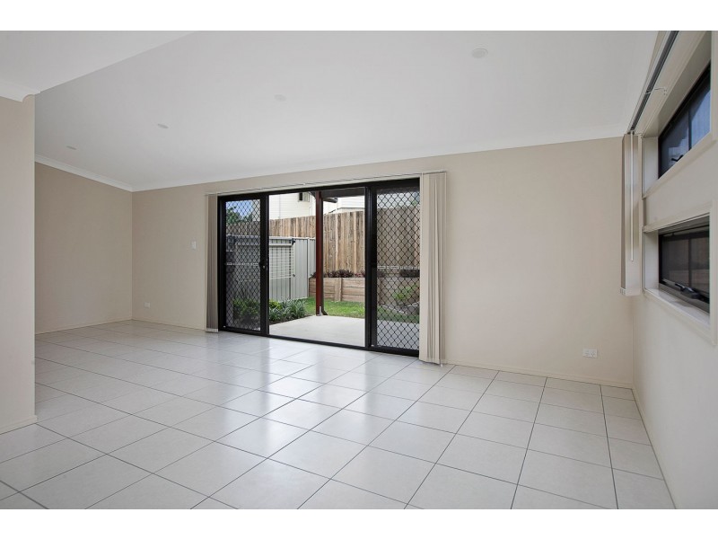 6/11 Mandi Court, Urraween QLD 4655