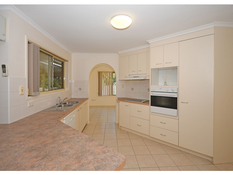 15 McLiver Street, Kawungan QLD 4655