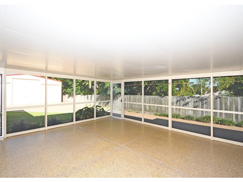 15 McLiver Street, Kawungan QLD 4655