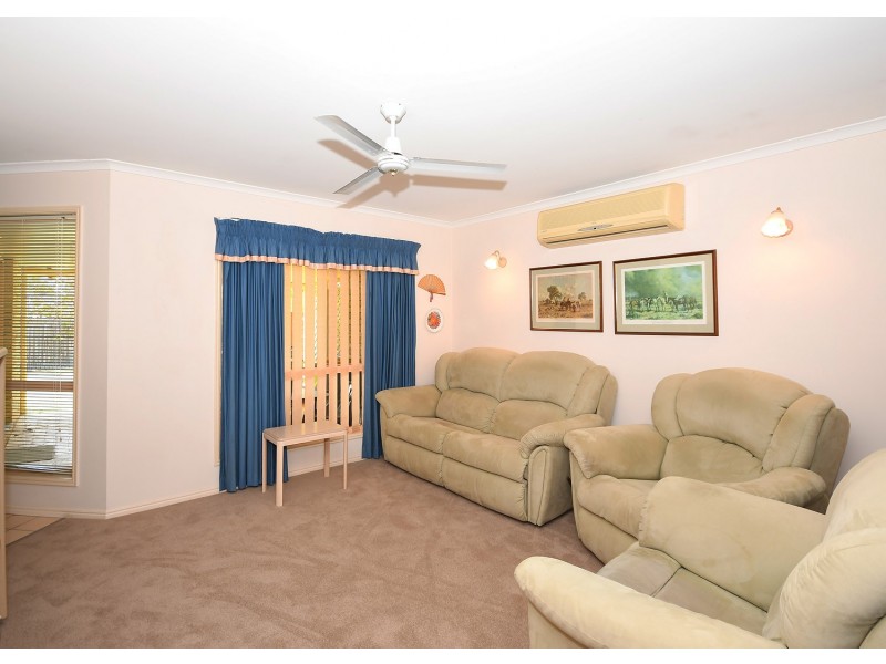 5 Toohey Court, Torquay QLD 4655