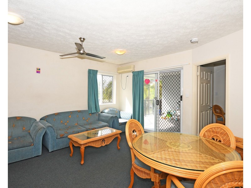 11/396 Charlton Esplanade, Torquay QLD 4655