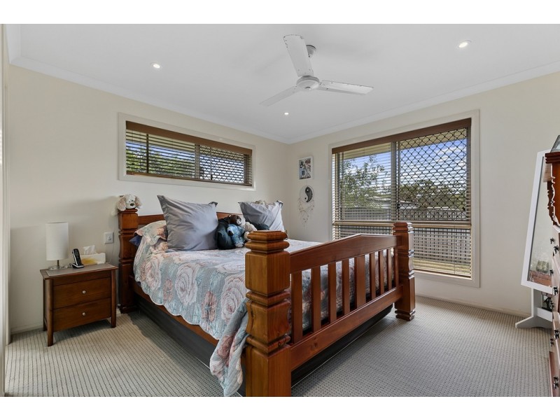 11 Bay Park Road, Wondunna QLD 4655