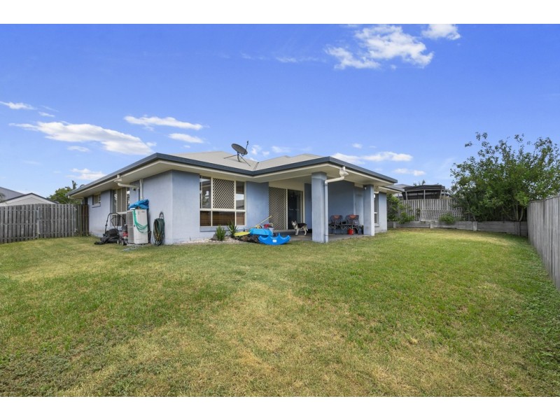 11 Bay Park Road, Wondunna QLD 4655