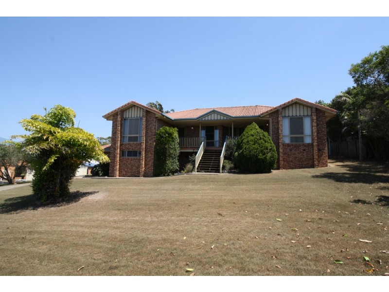 22 Cove Boulevard, River Heads QLD 4655