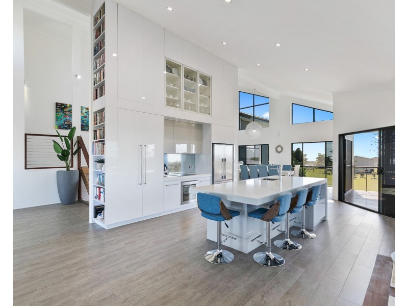 17-21 Tortworth Court, Dundowran QLD 4655