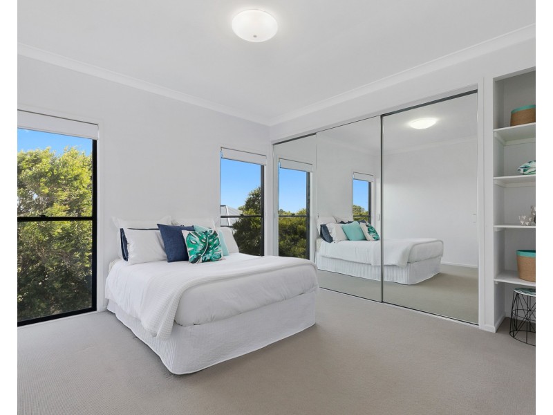 17-21 Tortworth Court, Dundowran QLD 4655