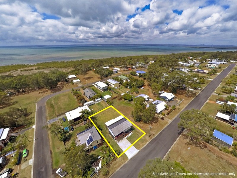4 Island Outlook, River Heads QLD 4655