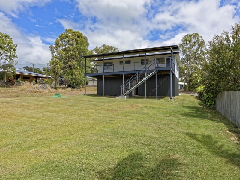 4 Island Outlook, River Heads QLD 4655