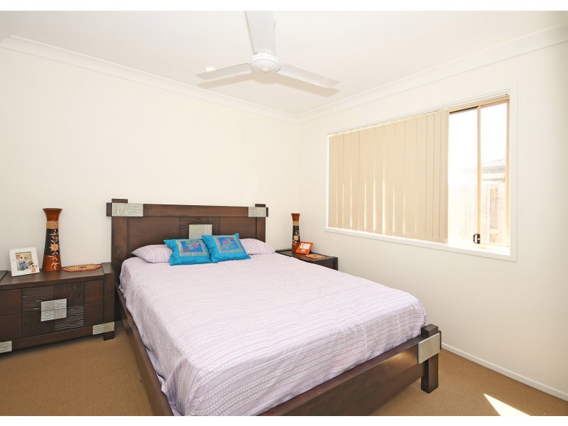 2 Wentworth Avenue, Urraween QLD 4655