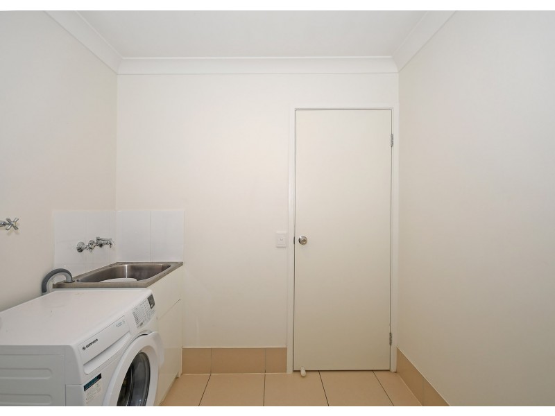 2 Wentworth Avenue, Urraween QLD 4655