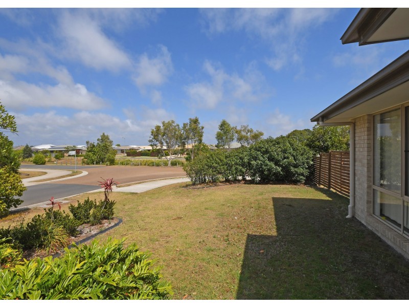 2 Wentworth Avenue, Urraween QLD 4655