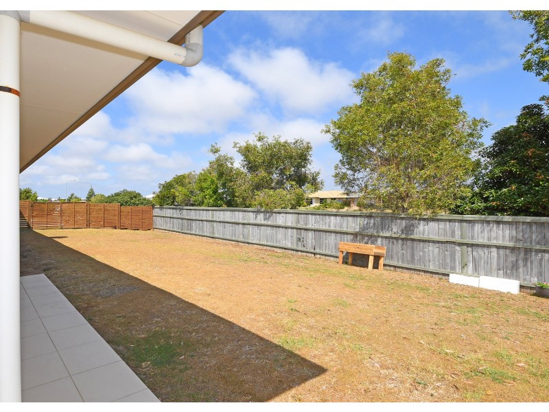 2 Wentworth Avenue, Urraween QLD 4655