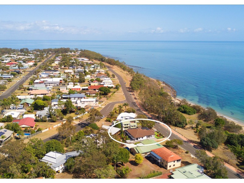 74 Esplanade, Point Vernon QLD 4655
