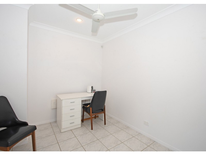 74 Esplanade, Point Vernon QLD 4655