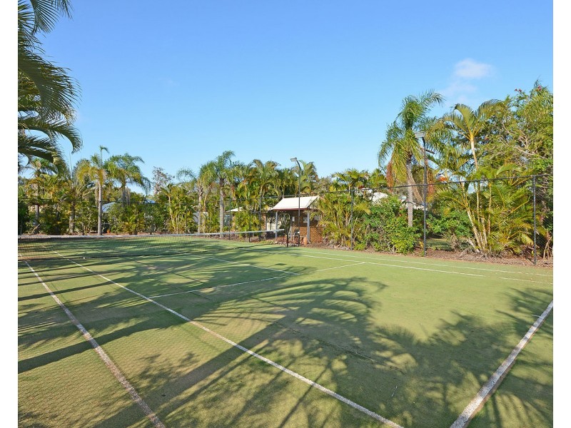 5-7 Arkarra Court, Dundowran Beach QLD 4655