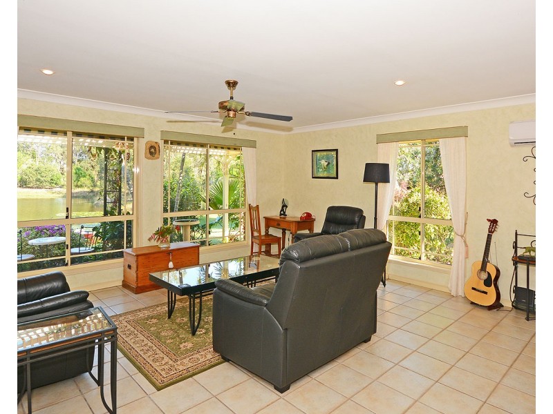 5-7 Arkarra Court, Dundowran Beach QLD 4655