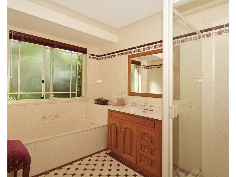 5-7 Arkarra Court, Dundowran Beach QLD 4655