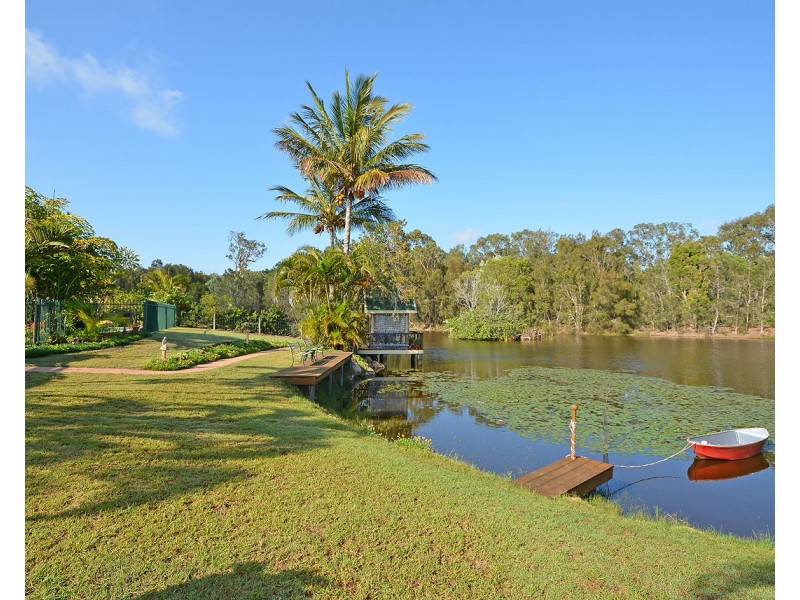 5-7 Arkarra Court, Dundowran Beach QLD 4655