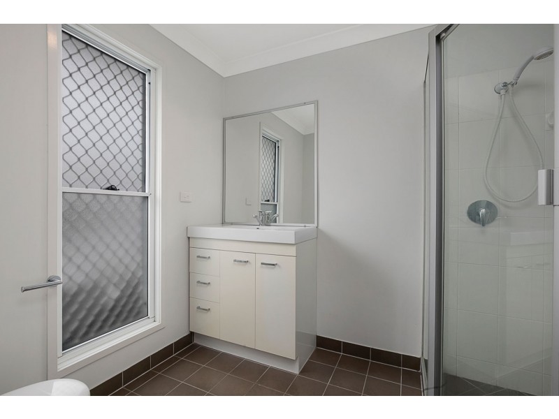 9 Longboard Street, Toogoom QLD 4655