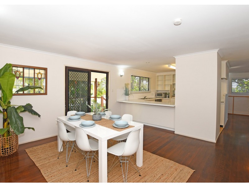 78 Kingfisher Parade, Toogoom QLD 4655