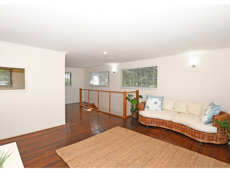 78 Kingfisher Parade, Toogoom QLD 4655