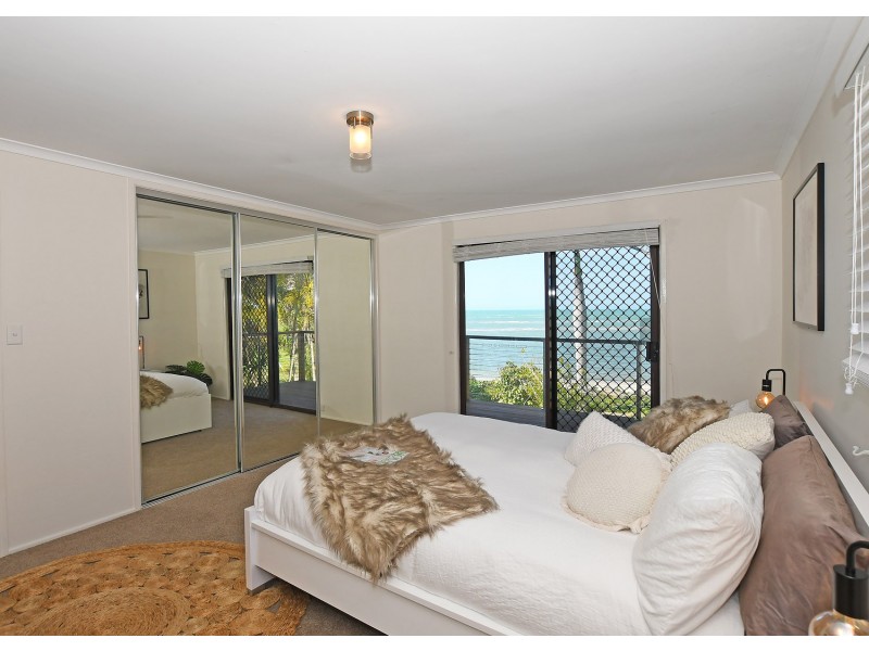 78 Kingfisher Parade, Toogoom QLD 4655