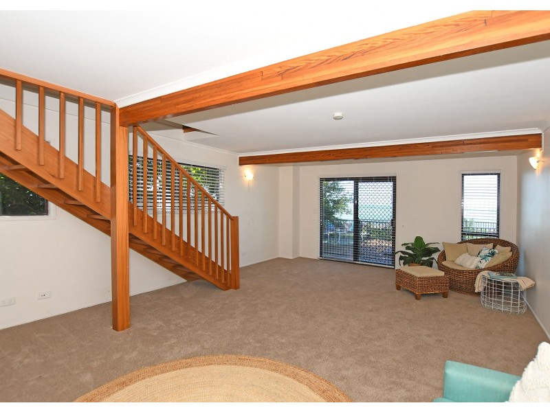 78 Kingfisher Parade, Toogoom QLD 4655