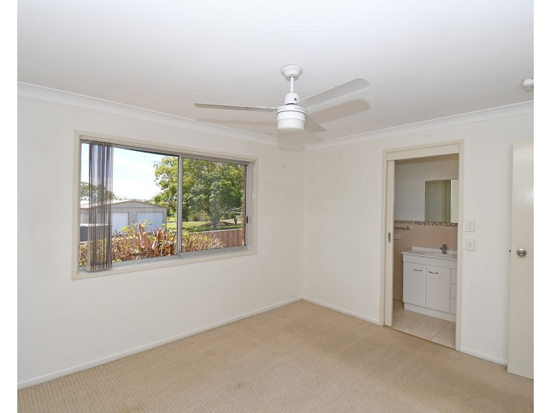 71 Urangan Street, Torquay QLD 4655