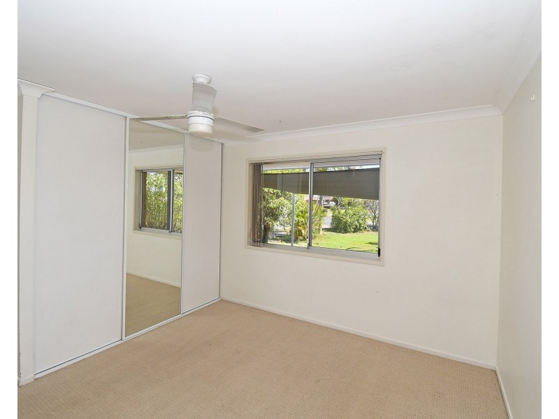 71 Urangan Street, Torquay QLD 4655