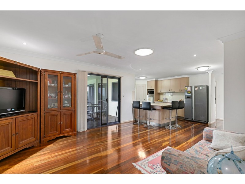 49 Carls Road, Dundowran QLD 4655