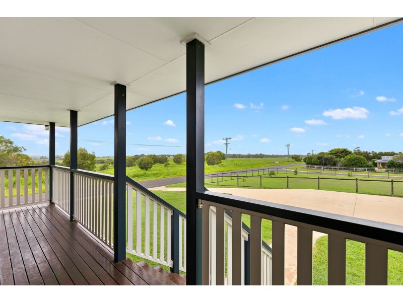 49 Carls Road, Dundowran QLD 4655