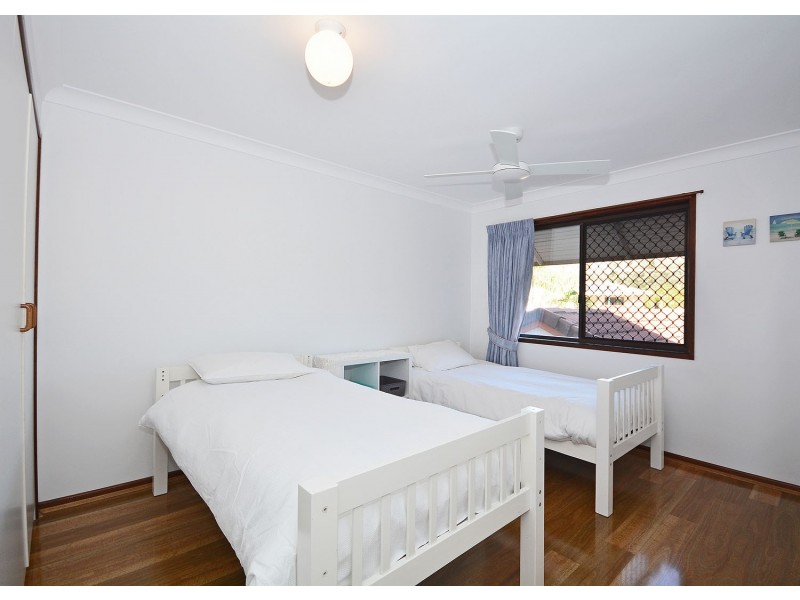 2/110 Burrum Street, Burrum Heads QLD 4659