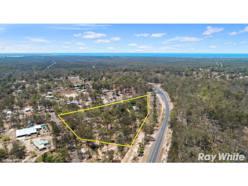 6 Raintree Avenue, Burrum Heads QLD 4659