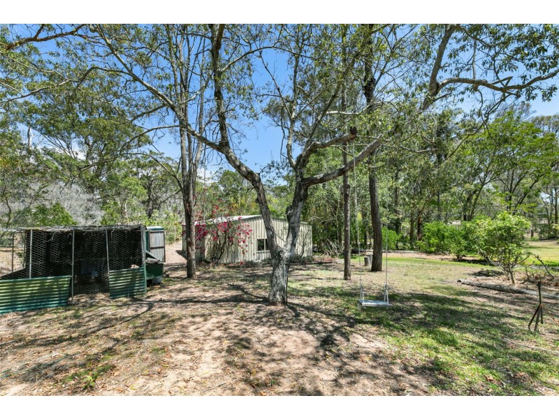 6 Raintree Avenue, Burrum Heads QLD 4659