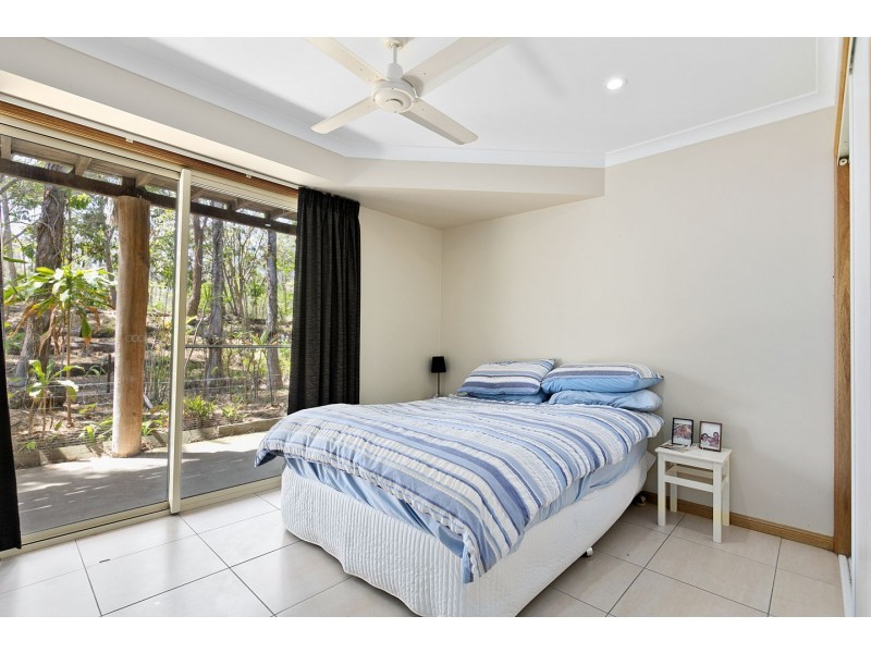 6 Raintree Avenue, Burrum Heads QLD 4659