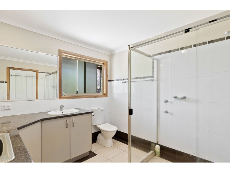 6 Raintree Avenue, Burrum Heads QLD 4659