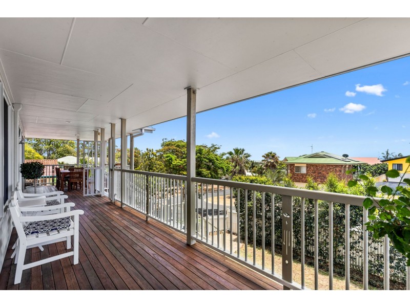 12 Faye Avenue, Scarness QLD 4655