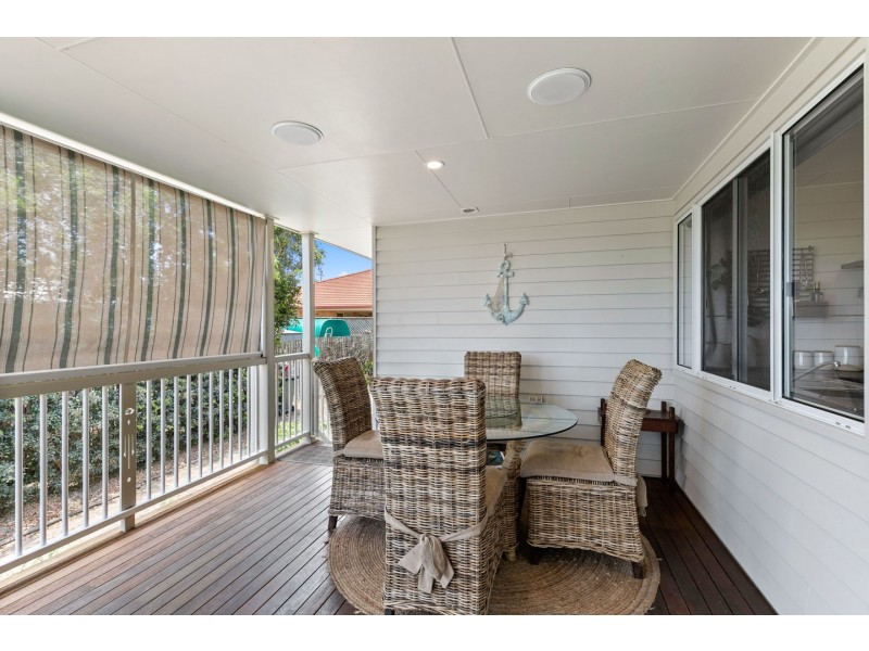 12 Faye Avenue, Scarness QLD 4655