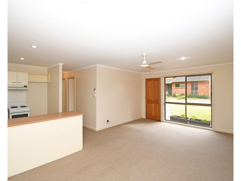 4/42-44 Pulgul St, Urangan QLD 4655