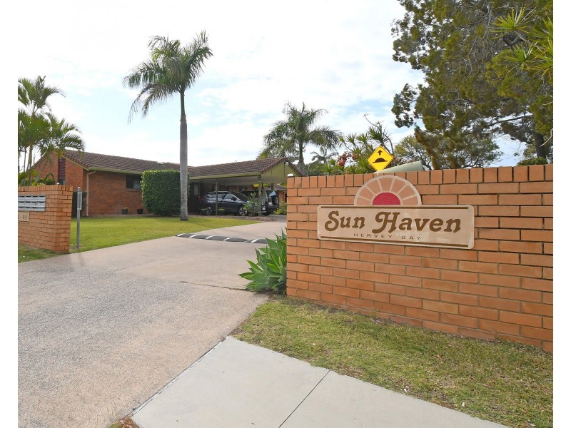 4/42-44 Pulgul St, Urangan QLD 4655