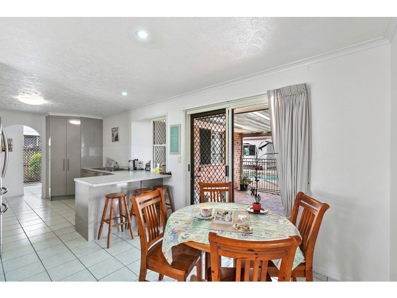 21 Renee Court, Torquay QLD 4655